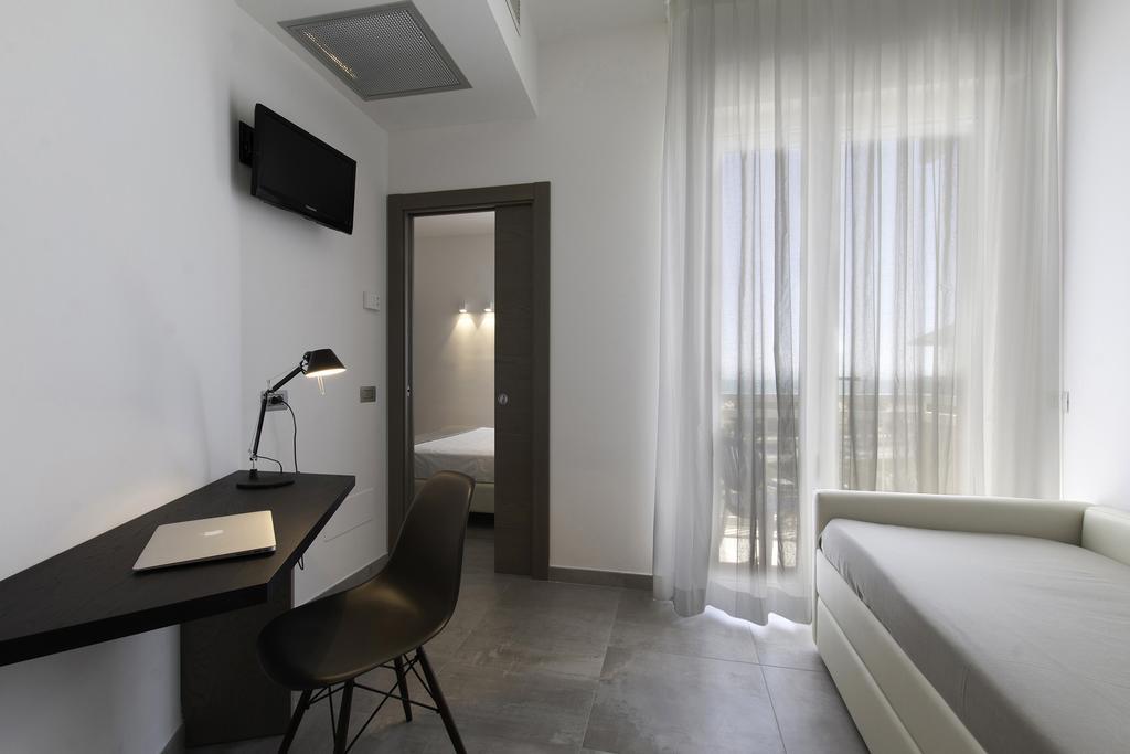 אלבה אדריאטיקה Hotel Eden מראה חיצוני תמונה