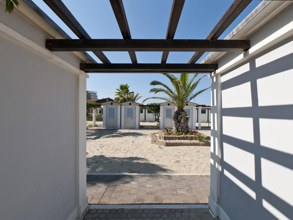 אלבה אדריאטיקה Hotel Eden מראה חיצוני תמונה